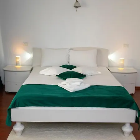 The Art Boutique Aparthotel